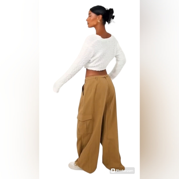 PRETTYLITTLE THING WHITE BOBBLE KNIT CROP CARDIGAN NWT SIZE S - Picture 8 of 13